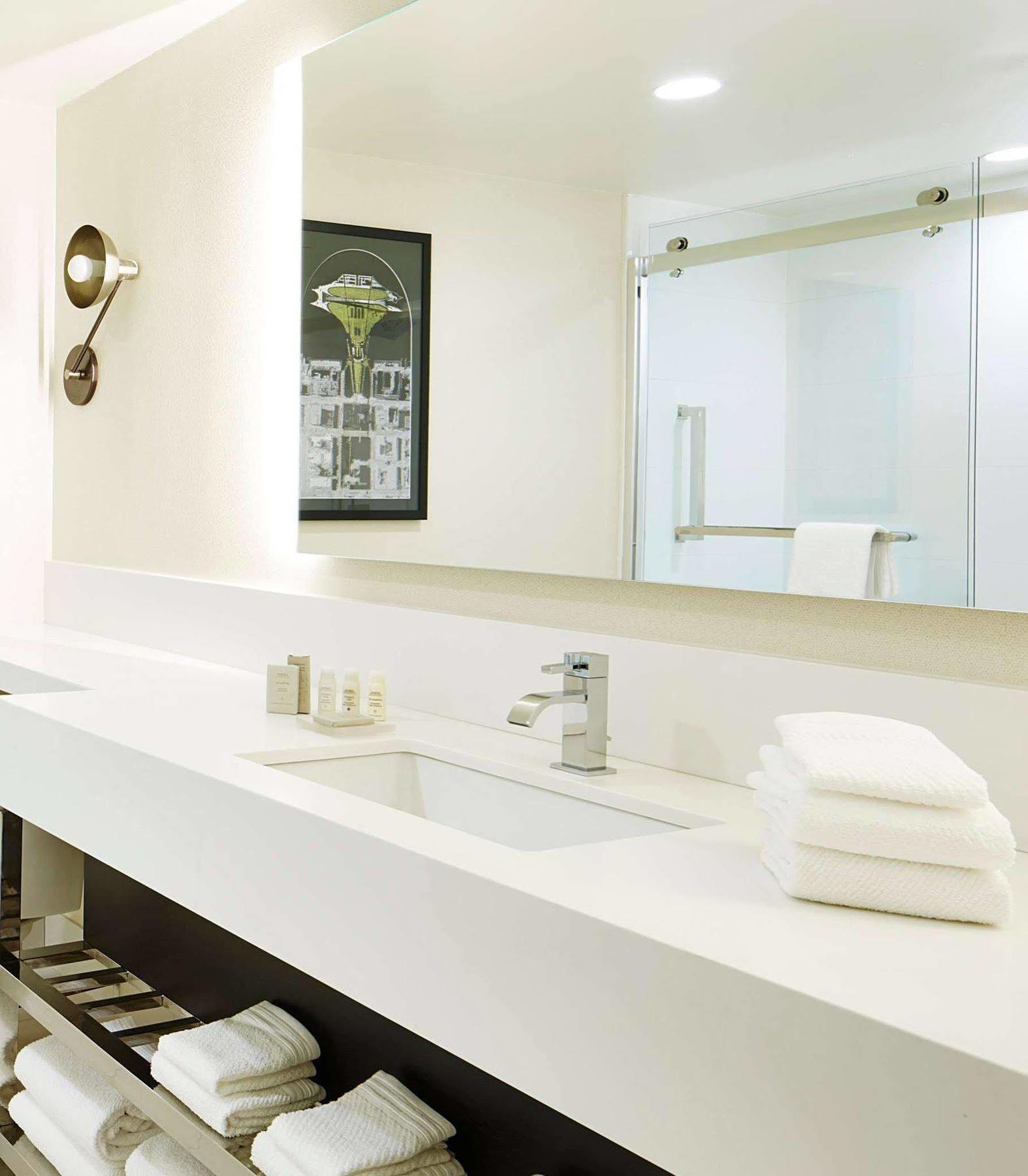 Renaissance St. Louis Airport Hotel Berkeley Екстериор снимка